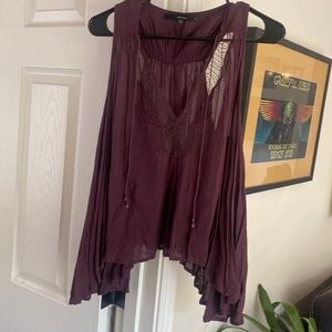 Fun 2 fun burgundy top!